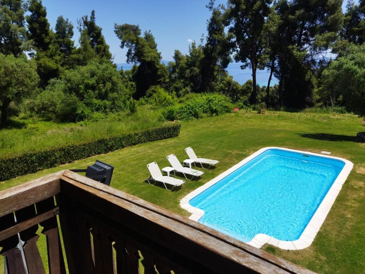 Stone Made Private Pool Villas กริโอปียี ภายนอก รูปภาพ