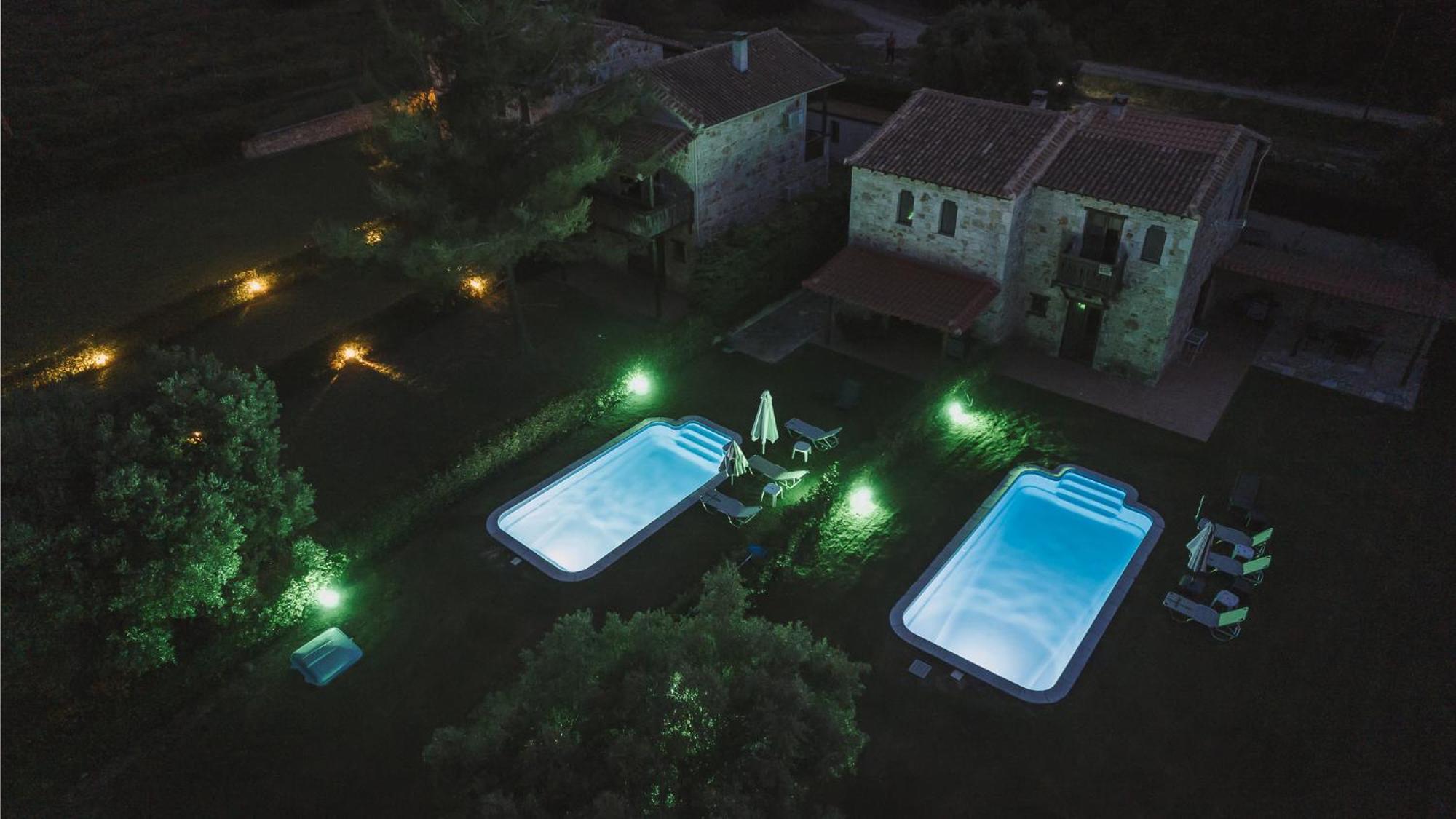 Stone Made Private Pool Villas กริโอปียี ภายนอก รูปภาพ